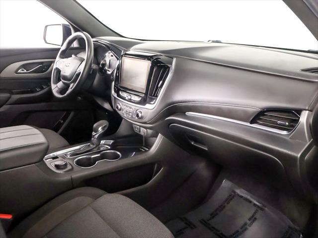 2023 Chevrolet Traverse AWD LT Cloth