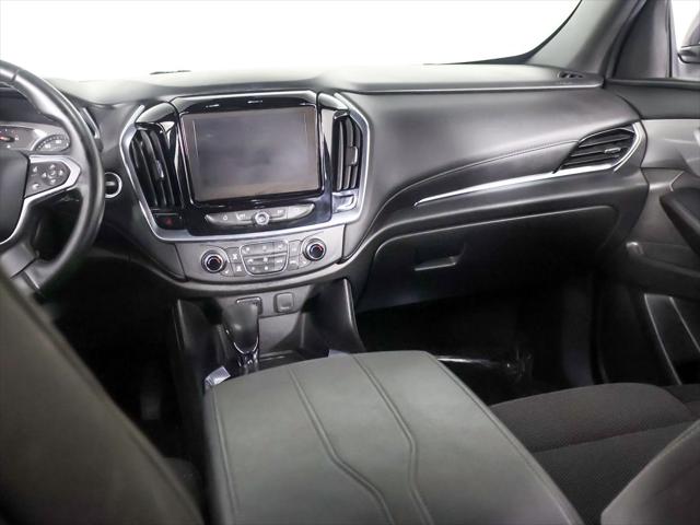 2023 Chevrolet Traverse AWD LT Cloth