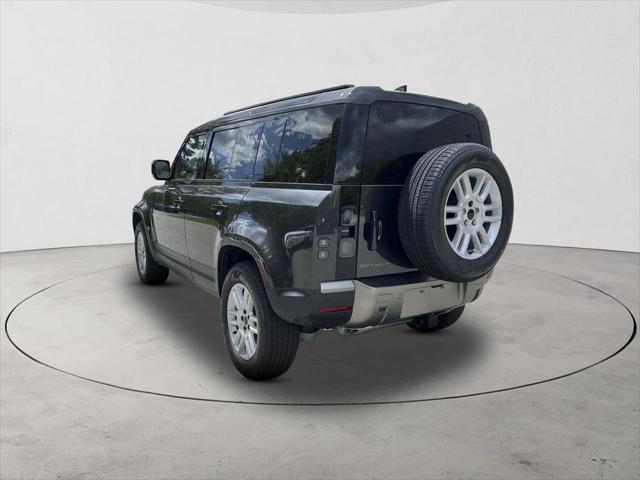 2026 Land Rover Defender P300 S