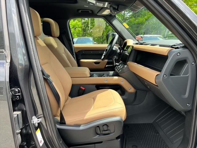 2026 Land Rover Defender P300 S