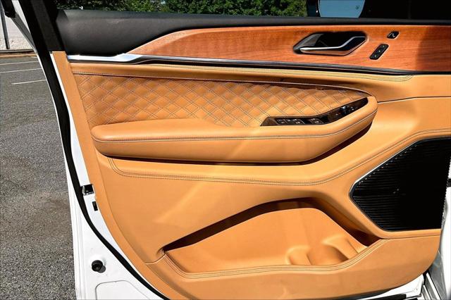 2023 Jeep Grand Cherokee L Summit Reserve 4x4