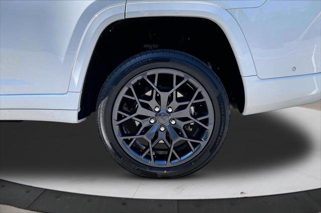2023 Jeep Grand Cherokee L Summit Reserve 4x4