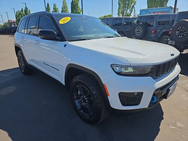 2025 Jeep Grand Cherokee Trailhawk