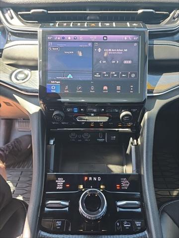 2025 Jeep Grand Cherokee Trailhawk