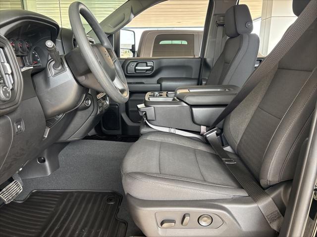 2026 Chevrolet Silverado 2500HD Crew Cab, Standard Bed, WT, 4WD