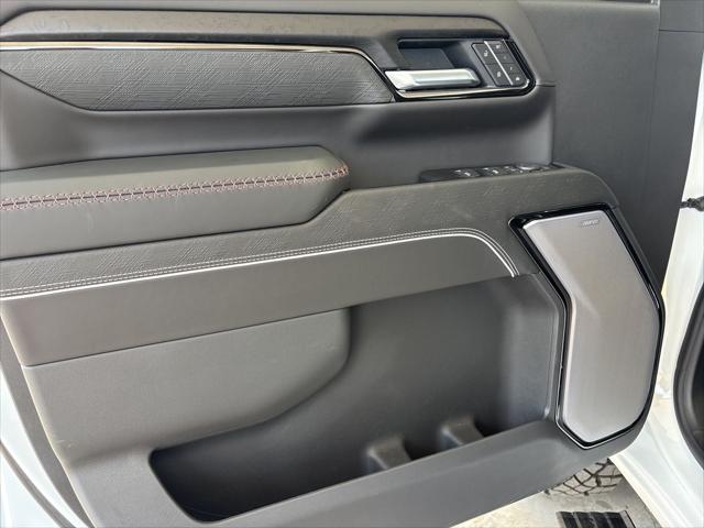 2026 GMC Sierra 2500HD Crew Cab, Standard Bed, AT4X, 4WD