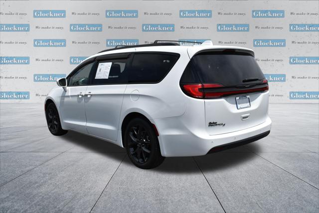 2021 Chrysler Pacifica Touring L