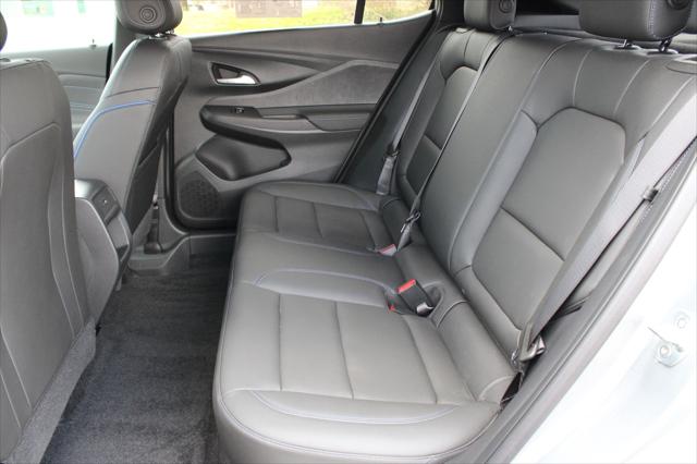 2024 Buick NV Sport Touring FWD
