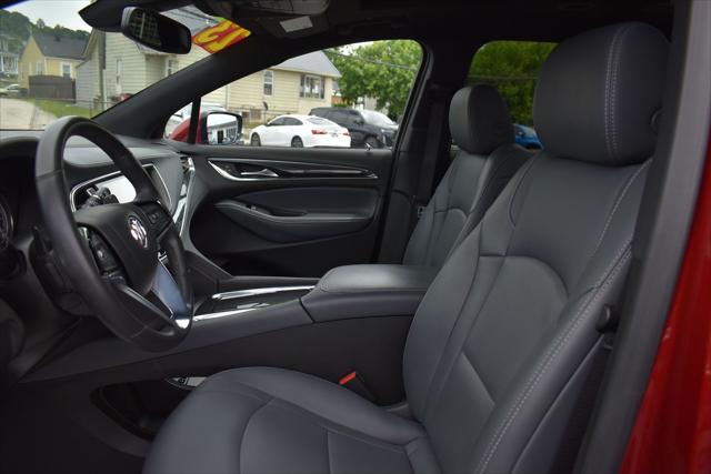 2023 Buick Enclave Essence FWD