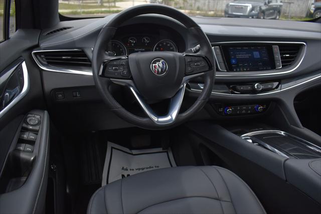 2023 Buick Enclave Essence FWD