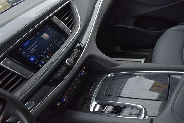 2023 Buick Enclave Essence FWD