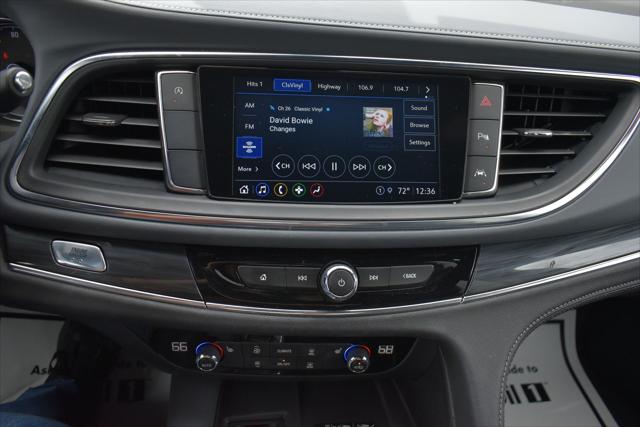 2023 Buick Enclave Essence FWD