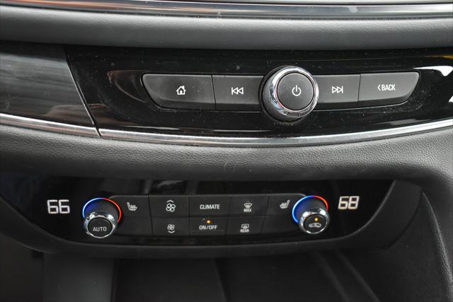 2023 Buick Enclave Essence FWD