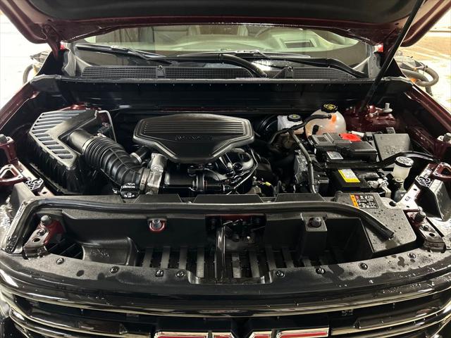 2023 GMC Acadia AWD AT4