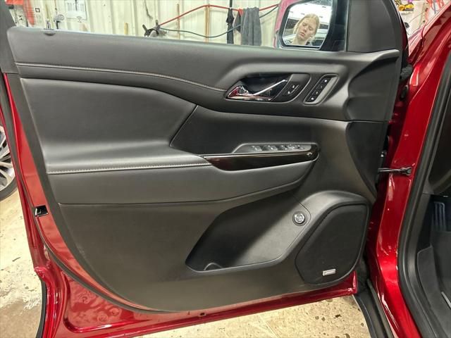 2023 GMC Acadia AWD AT4