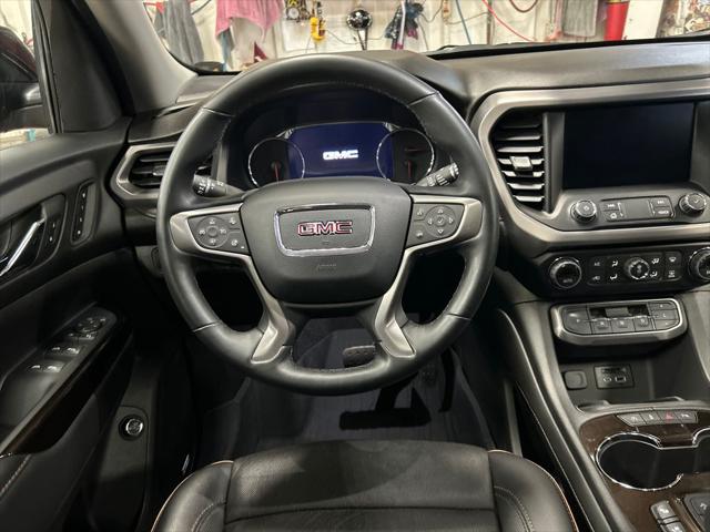 2023 GMC Acadia AWD AT4