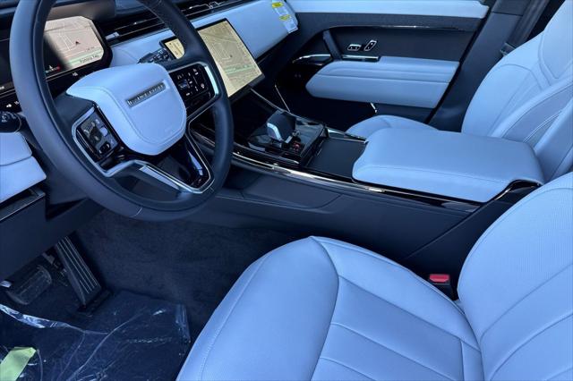 2026 Land Rover Range Rover Sport P360 SE