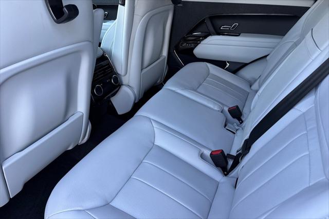 2026 Land Rover Range Rover Sport P360 SE