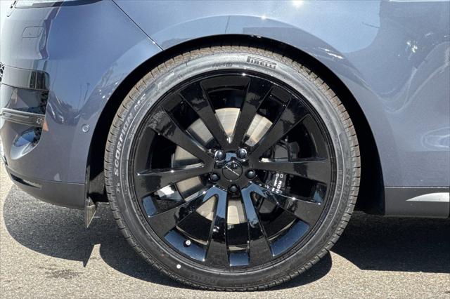 2026 Land Rover Range Rover Sport P360 SE