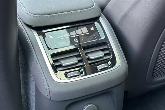 2026 Volvo XC90 Plug-In Hybrid Ultra, T8 AWD, Electric/Gasoline, Bright, 7 Seats