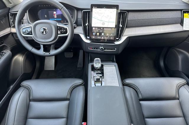 2026 Volvo XC90 Plug-In Hybrid Ultra, T8 AWD, Electric/Gasoline, Bright, 7 Seats