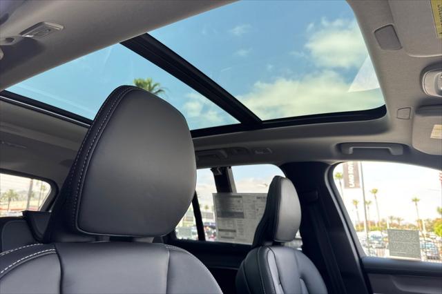2026 Volvo XC90 Plug-In Hybrid Ultra, T8 AWD, Electric/Gasoline, Bright, 7 Seats