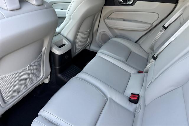 2026 Volvo XC60 Plug-In Hybrid Ultra, T8 AWD Electric/Gasoline, Dark