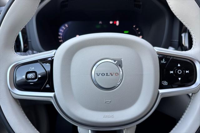 2026 Volvo XC60 Plug-In Hybrid Ultra, T8 AWD Electric/Gasoline, Dark