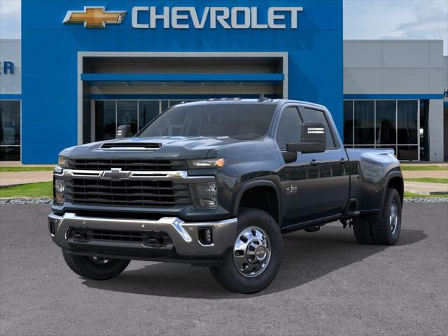 2026 Chevrolet Silverado 3500HD Crew Cab, Long Bed, LT Dual Rear Wheel, RWD