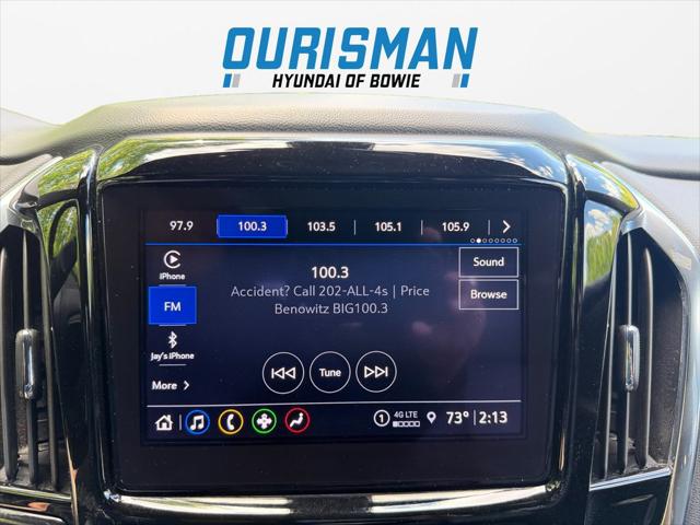 2023 Chevrolet Traverse AWD LT Leather