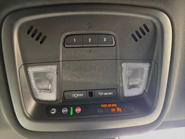 2023 Chevrolet Traverse AWD LT Leather