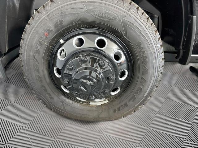 New 2026 RAM 3500 Laramie Crew Cab 4x4 8 Box For Sale in Millington, TN
