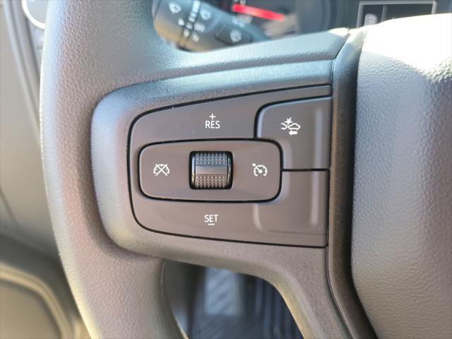 2026 Chevrolet Silverado 1500 4WD Crew Cab Short Bed Custom Trail Boss