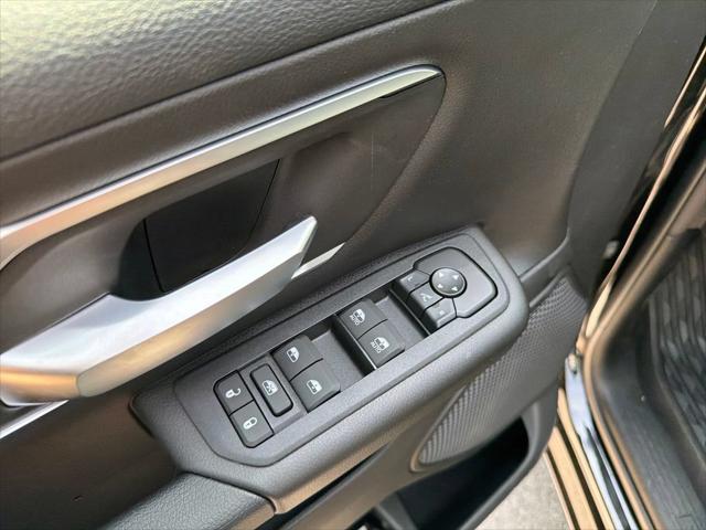 2026 Ram 1500 Lone Star Crew Cab 4x4 57 Box