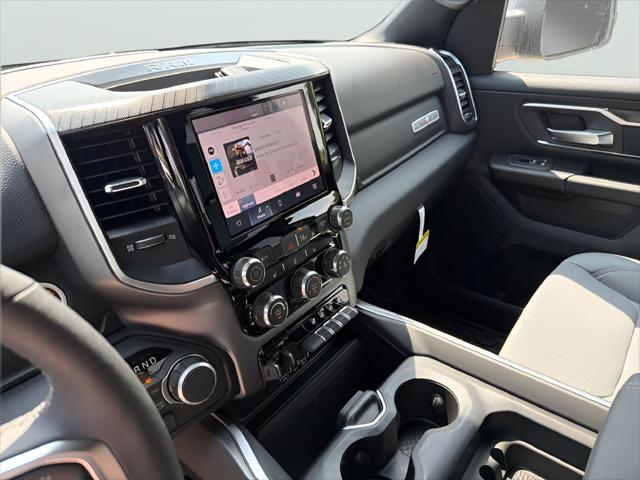 2026 Ram 1500 Lone Star Crew Cab 4x4 57 Box