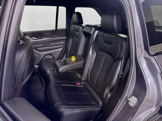 Used 2024 Jeep Grand Cherokee Limited 4x4 For Sale in Olive Branch, MS