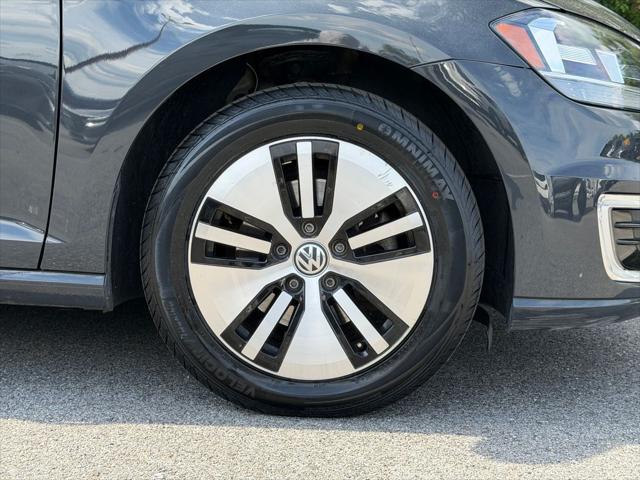 2019 Volkswagen e-Golf SE
