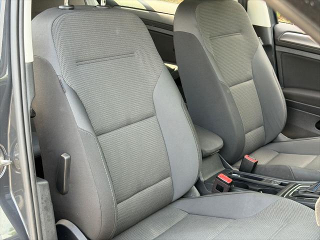 2019 Volkswagen e-Golf SE