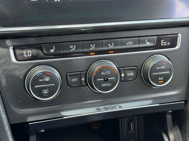 2019 Volkswagen e-Golf SE