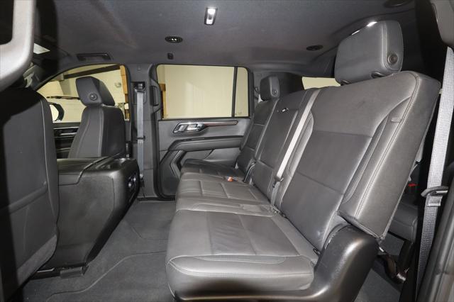 2025 Chevrolet Suburban 4WD Z71