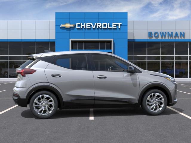2027 Chevrolet Bolt LT FWD