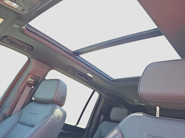 2023 GMC Yukon XL 4WD Denali