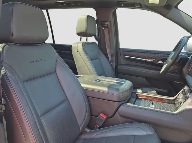2023 GMC Yukon XL 4WD Denali