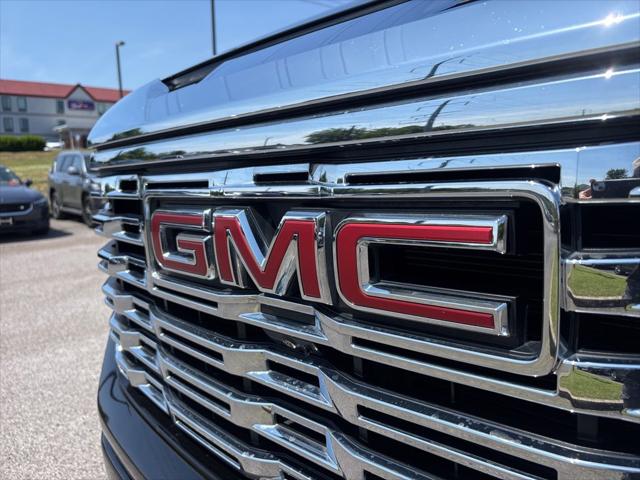 2023 GMC Sierra 1500 4WD Crew Cab Short Box Denali