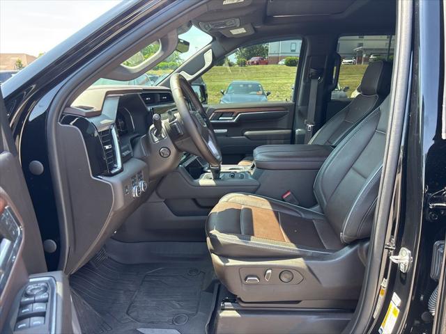 2023 GMC Sierra 1500 4WD Crew Cab Short Box Denali