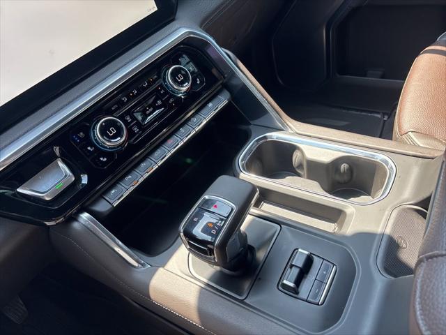 2023 GMC Sierra 1500 4WD Crew Cab Short Box Denali
