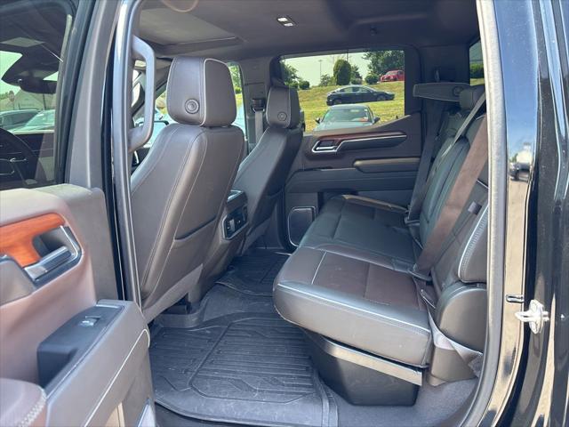 2023 GMC Sierra 1500 4WD Crew Cab Short Box Denali