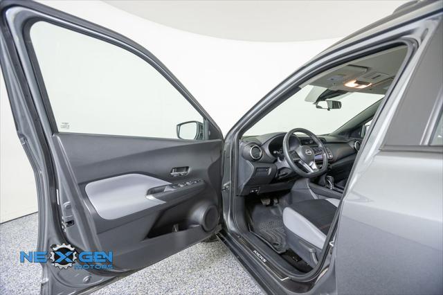 2023 Nissan Kicks SR Xtronic CVT
