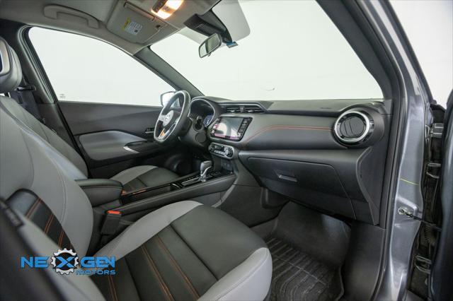 2023 Nissan Kicks SR Xtronic CVT