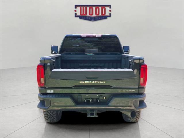 2020 GMC Sierra 2500HD 4WD Crew Cab Standard Bed Denali